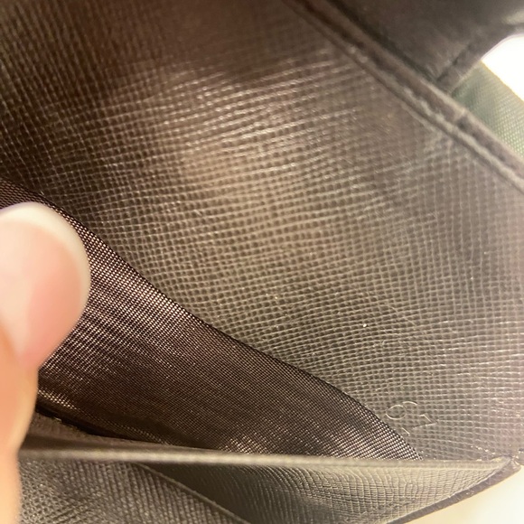 AUTHENTIC!! PRADA Nylon Green Wallet. Portafoglio tessuto Verde. - Picture 7 of 11